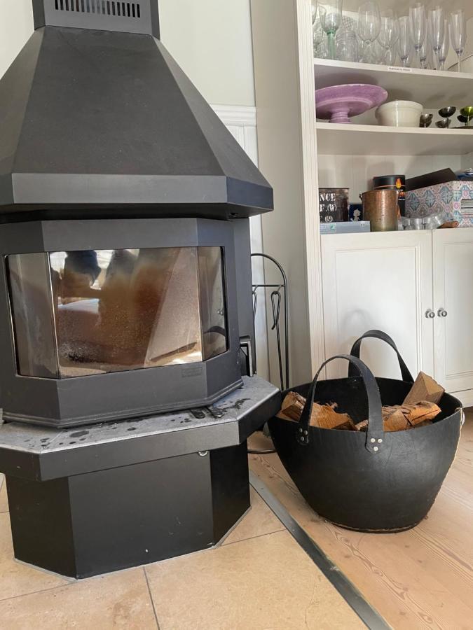 Charmigt Hus Pa Vindoe Villa Stockholm Eksteriør billede