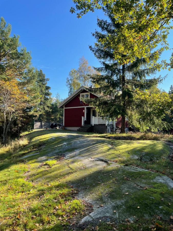 Charmigt Hus Pa Vindoe Villa Stockholm Eksteriør billede