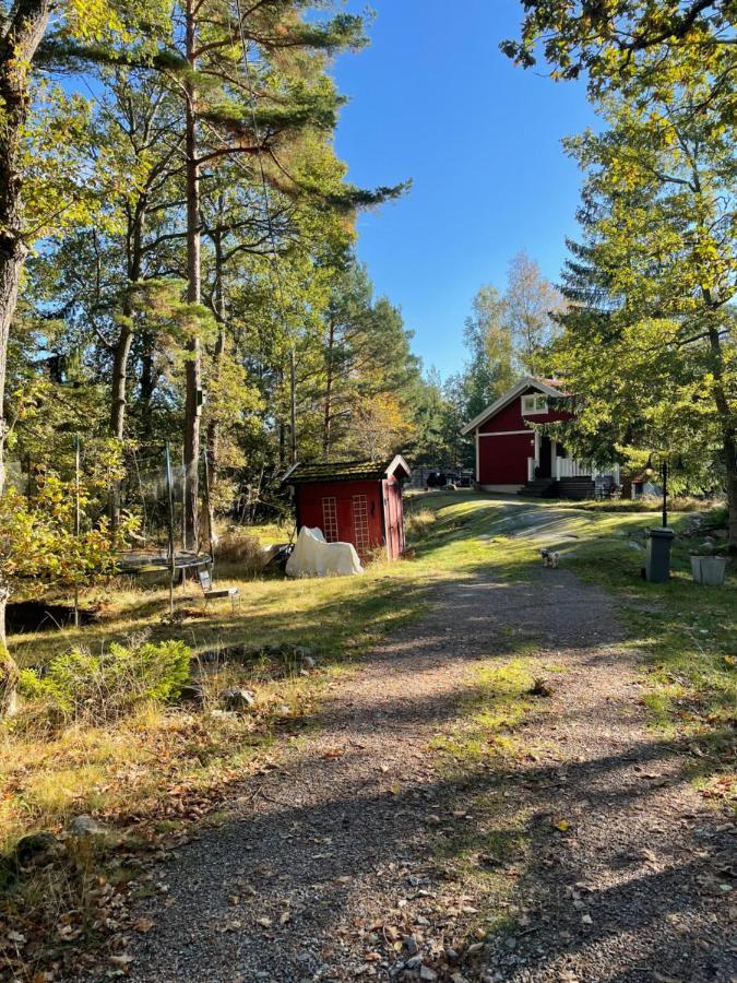 Charmigt Hus Pa Vindoe Villa Stockholm Eksteriør billede