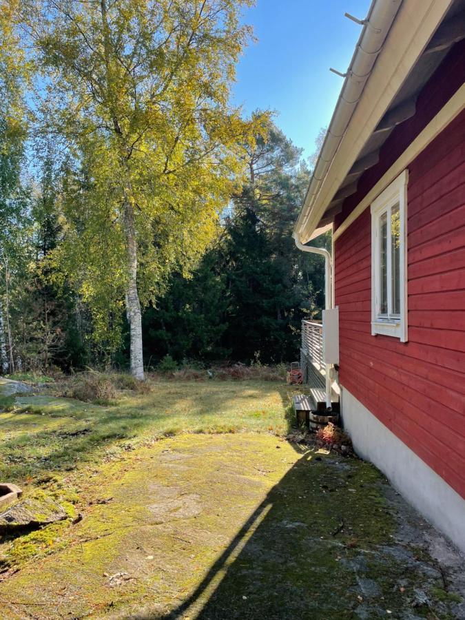 Charmigt Hus Pa Vindoe Villa Stockholm Eksteriør billede